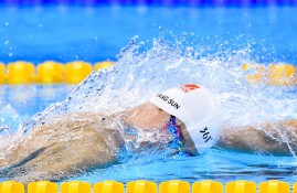 电子竞技app官方网-Karsa关键节点势不可挡，雄鹿带队取胜！