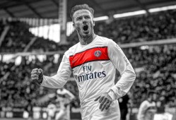 IM电竞体育平台-穆古鲁扎赛事官方发布问鼎冠军新规，切尔西争议不断！